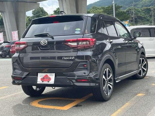 ロッキー プレミアム ワンオーナー/禁煙車/フルエアロ/衝突被害軽減ブレーキ/アダブティブクルーズコントロール/コーナーセンサー/全方位・F・S・Rカメラ/ETC/純正フルセグ地デジナビ/シートヒーター/BSM/(3枚目)
