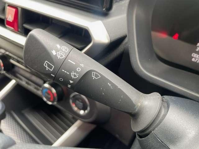 ロッキー プレミアム ワンオーナー/禁煙車/フルエアロ/衝突被害軽減ブレーキ/アダブティブクルーズコントロール/コーナーセンサー/全方位・F・S・Rカメラ/ETC/純正フルセグ地デジナビ/シートヒーター/BSM/(14枚目)