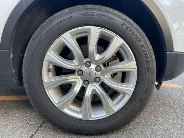 レンジローバーイヴォーク ＳＥ　４ＷＤ　４ＷＤ！禁煙車！クルーズコントロール！全方位カメラ！純正ナビ！ＢＴ！フルセグＴＶ！ＥＴＣ！オートライト！ステアリングスイッチ！シートヒーター！スマートキー！キーレス！電動Ｒゲート！純正１８インチＡＷ！（34枚目）