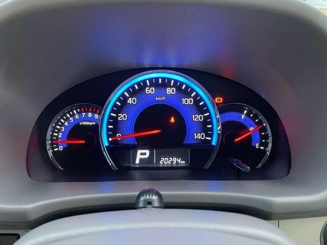 ＮＶ１００クリッパーリオ Ｅ　４ＷＤ　１オーナー！４ＷＤ！禁煙車！衝突被害軽減ブレーキ！純正ナビ！バックカメラ！ＢＴ！フルセグＴＶ！ＥＴＣ！左側電動スライドドア！オートライト！シートヒーター！スマートキー＆プッシュスタート！純正１４ＡＷ！（16枚目）