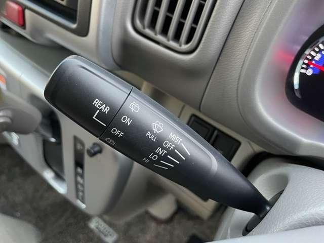 ＮＶ１００クリッパーリオ Ｅ　４ＷＤ　１オーナー！４ＷＤ！禁煙車！衝突被害軽減ブレーキ！純正ナビ！バックカメラ！ＢＴ！フルセグＴＶ！ＥＴＣ！左側電動スライドドア！オートライト！シートヒーター！スマートキー＆プッシュスタート！純正１４ＡＷ！（19枚目）