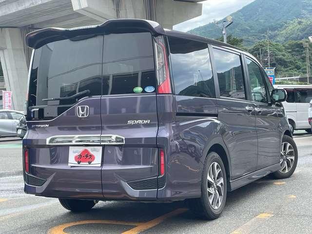 ステップワゴンスパーダ スパーダ　ホンダセンシング　１オーナー！禁煙車！衝突被害軽減ブレーキ！後席モニター！両側Ｐスライドドア！純正ナビ！バックカメラ！フルセグＴＶ！ＥＴＣ！オートライト！スマートキー＆プッシュスタート！わくわくゲート！純正１６ＡＷ！（3枚目）