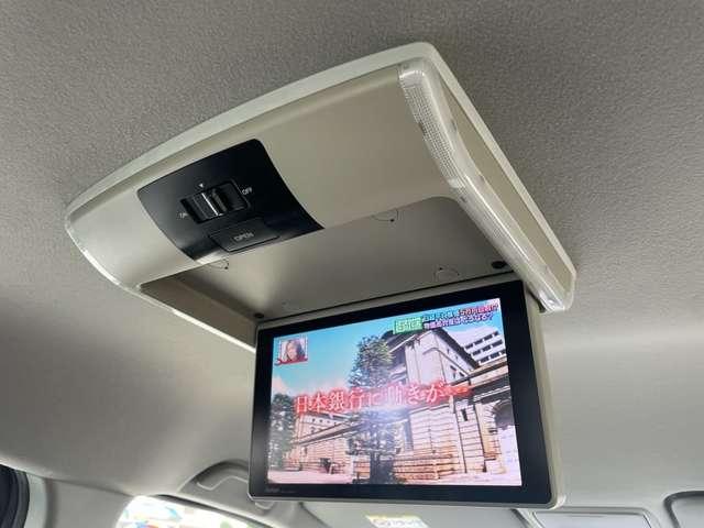 ステップワゴンスパーダ スパーダ　ホンダセンシング　１オーナー！禁煙車！衝突被害軽減ブレーキ！後席モニター！両側Ｐスライドドア！純正ナビ！バックカメラ！フルセグＴＶ！ＥＴＣ！オートライト！スマートキー＆プッシュスタート！わくわくゲート！純正１６ＡＷ！（5枚目）