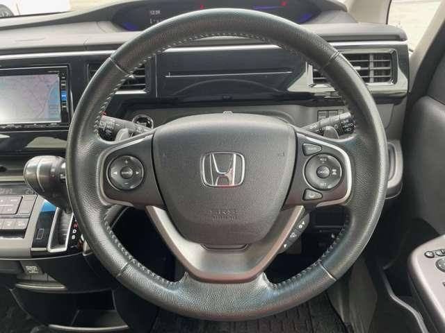 ステップワゴンスパーダ スパーダ　ホンダセンシング　１オーナー！禁煙車！衝突被害軽減ブレーキ！後席モニター！両側Ｐスライドドア！純正ナビ！バックカメラ！フルセグＴＶ！ＥＴＣ！オートライト！スマートキー＆プッシュスタート！わくわくゲート！純正１６ＡＷ！（10枚目）