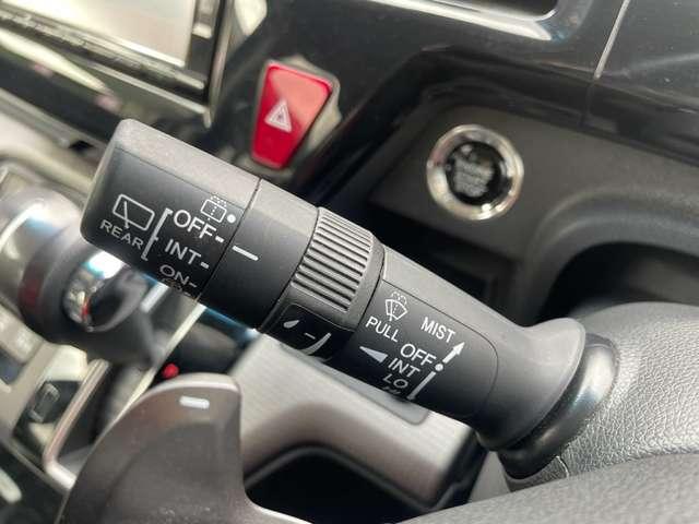 ステップワゴンスパーダ スパーダ　ホンダセンシング　１オーナー！禁煙車！衝突被害軽減ブレーキ！後席モニター！両側Ｐスライドドア！純正ナビ！バックカメラ！フルセグＴＶ！ＥＴＣ！オートライト！スマートキー＆プッシュスタート！わくわくゲート！純正１６ＡＷ！（11枚目）