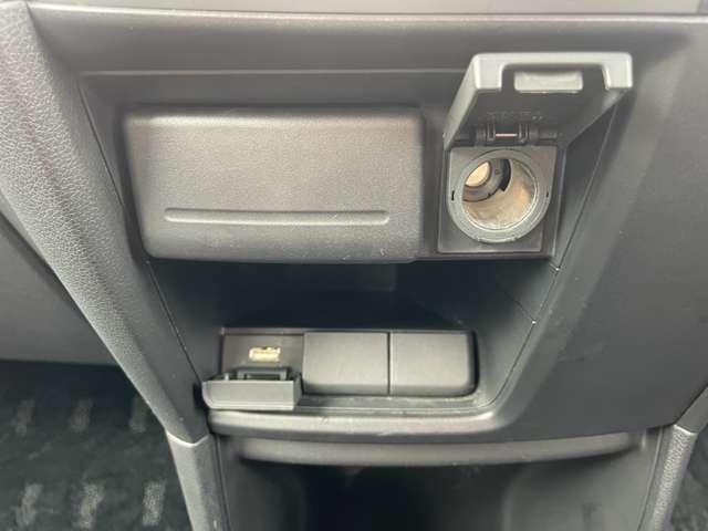 ステップワゴンスパーダ スパーダ　ホンダセンシング　１オーナー！禁煙車！衝突被害軽減ブレーキ！後席モニター！両側Ｐスライドドア！純正ナビ！バックカメラ！フルセグＴＶ！ＥＴＣ！オートライト！スマートキー＆プッシュスタート！わくわくゲート！純正１６ＡＷ！（23枚目）