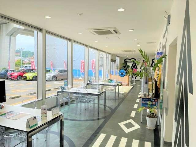 ステップワゴンスパーダ スパーダ　ホンダセンシング　１オーナー！禁煙車！衝突被害軽減ブレーキ！後席モニター！両側Ｐスライドドア！純正ナビ！バックカメラ！フルセグＴＶ！ＥＴＣ！オートライト！スマートキー＆プッシュスタート！わくわくゲート！純正１６ＡＷ！（56枚目）