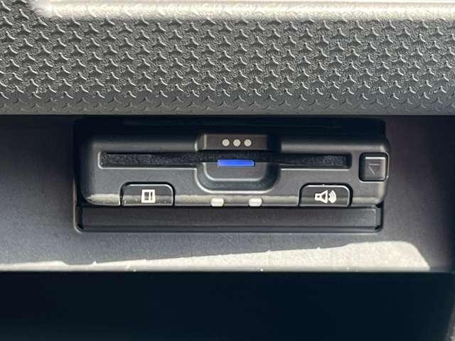 ハスラー G 禁煙車!衝突被害軽減!ディスプレイオーディオ!バックカメラ!BTオーディオ!DVD!ベンチシート!ETC!シートヒーター!スマートキー&プッシュスタート!アイドリングストップ!青白2トーンカラー!(17枚目)