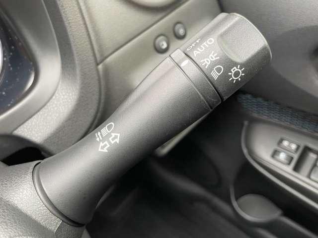 ノート X DIG-S Vセレクション+セーフティ ワンオーナー/禁煙車/エマージェンシーブレーキ/純正フルセグ地デジナビ/レーンキープ/バックカメラ/ETC/スマートキー/横滑り防止装置/パワーウィンドウ/パワステ/(13枚目)