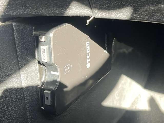 ノート X 1オナ禁煙/衝突軽減/ナビDTV/Bカメ/ETC2.0/ソナー/温シート/ハンドルH/LED/ドラレコ/スマキー/Bluetooth/スペアキー/オートライト(8枚目)