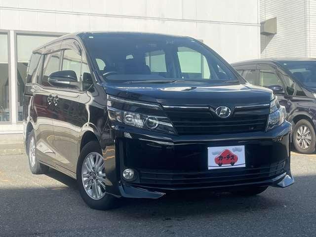 ヴォクシー Ｖ　禁煙車／スマキー／フルセグ／後席Ｍ／ＥＴＣ／ドラレコ／オートＨビーム／バックカメラ／両側電スラ／３列シート／クルコン／レーンキープ／ＬＥＤ／フォグ／純正１５インチＡＷ（35枚目）