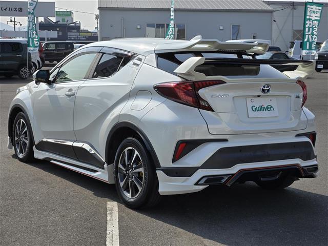 Ｃ－ＨＲ Ｇ　ＴＥＩＮダウンサス　社外リアスポイラー　社外ウィンカー／テールランプ　前後純正ドライブレコーダー　モデリスタエアロ　シート／ハンドルカバー　社外９インチナビ　クルーズコントロール（42枚目）
