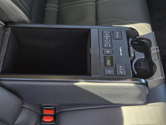 ES ES300h バージョンL ムーンルーフ ヘッドアップディスプレイ レーダークルーズコントロール 前後ドライブレコーダー パノラミックビューモニター 全席シートヒーター D+N席エアシート ステアリングヒーター ビルトインETC(23枚目)