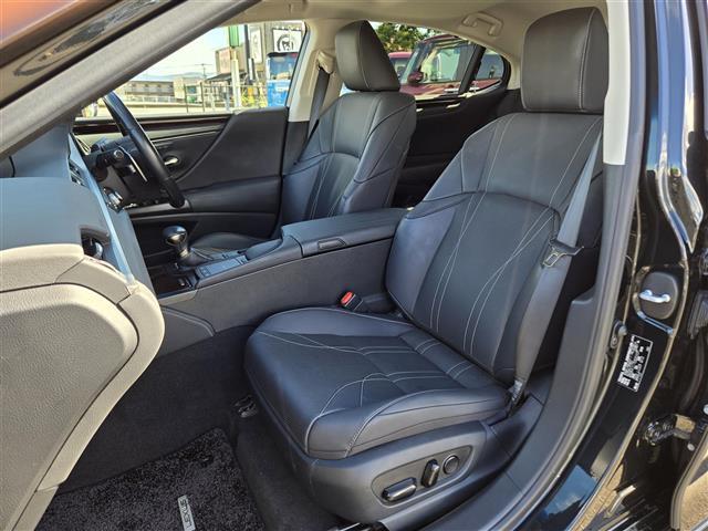 ES ES300h バージョンL ムーンルーフ ヘッドアップディスプレイ レーダークルーズコントロール 前後ドライブレコーダー パノラミックビューモニター 全席シートヒーター D+N席エアシート ステアリングヒーター ビルトインETC(25枚目)