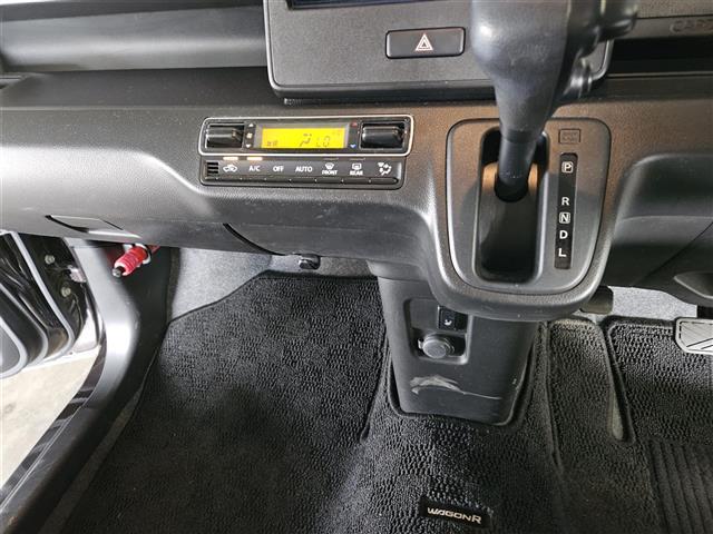 ワゴンR ハイブリッドFX 純正ナビ フルセグTV ETC ドライブレコーダー アイドリングストップシステム SRSエアバッグ オートエアコン シートヒーター 禁煙車(19枚目)