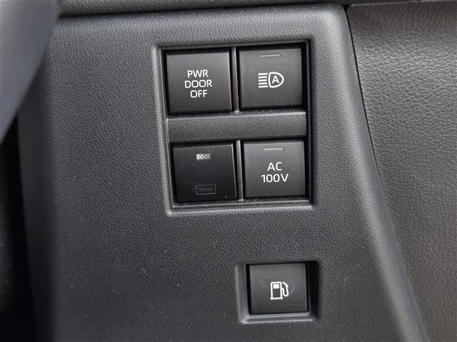 アルファードハイブリッド Z ユニバーサルステップ 13.2インチ後席フリップダウンモニター 純正ドライブレコーダー 左右独立ムーンルーフ 全席シートヒーター 全席ベンチレーション 全席パワーシート パノラミックビューモニター(9枚目)