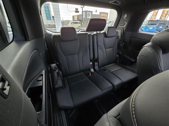 アルファードハイブリッド Z ユニバーサルステップ 13.2インチ後席フリップダウンモニター 純正ドライブレコーダー 左右独立ムーンルーフ 全席シートヒーター 全席ベンチレーション 全席パワーシート パノラミックビューモニター(23枚目)