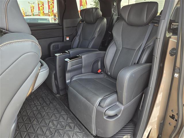 アルファードハイブリッド Z ユニバーサルステップ 13.2インチ後席フリップダウンモニター 純正ドライブレコーダー 左右独立ムーンルーフ 全席シートヒーター 全席ベンチレーション 全席パワーシート パノラミックビューモニター(26枚目)