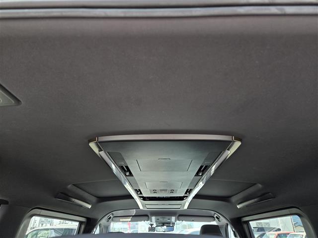 アルファードハイブリッド Z ユニバーサルステップ 13.2インチ後席フリップダウンモニター 純正ドライブレコーダー 左右独立ムーンルーフ 全席シートヒーター 全席ベンチレーション 全席パワーシート パノラミックビューモニター(30枚目)