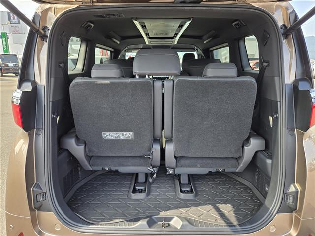 アルファードハイブリッド Z ユニバーサルステップ 13.2インチ後席フリップダウンモニター 純正ドライブレコーダー 左右独立ムーンルーフ 全席シートヒーター 全席ベンチレーション 全席パワーシート パノラミックビューモニター(31枚目)