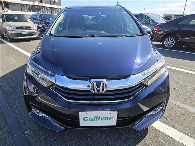 シャトル ハイブリッドZ ストラーダナビ フルセグ バックカメラ ETC クルコン シティブレーキアクティブシステム オートライト 革巻きステアリング パドルシフト シートヒーター シルバールーフレール 禁煙車(11枚目)