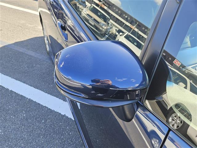 シャトル ハイブリッドZ ストラーダナビ フルセグ バックカメラ ETC クルコン シティブレーキアクティブシステム オートライト 革巻きステアリング パドルシフト シートヒーター シルバールーフレール 禁煙車(31枚目)