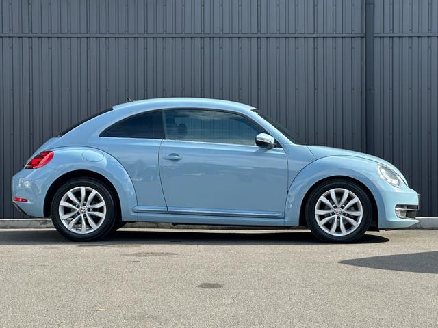 ザ・ビートル デザインレザーパッケージ　ミラータイプＧＰＳ付きレーダー探知機　社外サブウーファー　ビルトインＥＴＣ　社外ＳＤナビ（ＡＶＩＣ－ＣＺ９００）　Ｂｌｕｅｔｏｏｔｈオーディオ　社外前方ドライブレコーダー　Ｄ＋Ｎ席シートヒーター（47枚目）