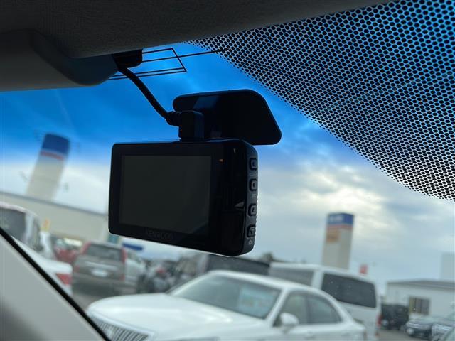 ヴェゼル ハイブリッドZ インターナビ フルセグ バックカメラ Bluetooth ビルトインETC ステアリングスイッチ 前席シートヒーター 前方ドライブレコーダー パドルシフト クルーズコントロール 衝突軽減ブレーキ(4枚目)