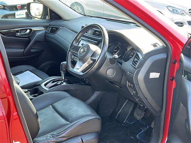 エクストレイル ２０Ｘ　ハイブリッド　４ＷＤ　前後ドライブレコーダー　ルーフレール　Ｂｌｕｅｔｏｏｔｈ接続　ＥＴＣ　前後コーナーセンサー　レーダークルーズ　アラウンドビューモニター　フルセグＴＶ　レザーシート　シートヒーター　ＬＥＤライト（19枚目）