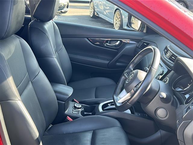 エクストレイル ２０Ｘ　ハイブリッド　４ＷＤ　前後ドライブレコーダー　ルーフレール　Ｂｌｕｅｔｏｏｔｈ接続　ＥＴＣ　前後コーナーセンサー　レーダークルーズ　アラウンドビューモニター　フルセグＴＶ　レザーシート　シートヒーター　ＬＥＤライト（20枚目）