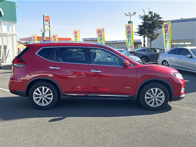 エクストレイル ２０Ｘ　ハイブリッド　４ＷＤ　前後ドライブレコーダー　ルーフレール　Ｂｌｕｅｔｏｏｔｈ接続　ＥＴＣ　前後コーナーセンサー　レーダークルーズ　アラウンドビューモニター　フルセグＴＶ　レザーシート　シートヒーター　ＬＥＤライト（32枚目）