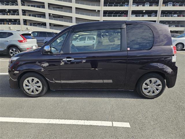 商談ルームにはキッズルームも完備しています☆お子様連れでもゆっくりとお車をお選びいただけます！