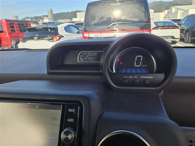 店頭販売もしておりますので、先に在庫が無くなってしまうこともございます。気になる車はまずはお問い合わせください！