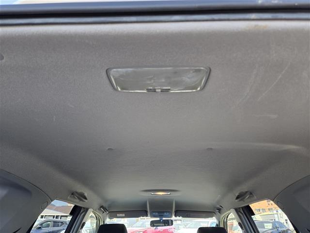 ハイラックスサーフ ＳＳＲ－Ｘ　社外ＳＤナビ（ＣＮ－ＨＥ０２ＷＤ）　Ｂｌｕｅｔｏｏｔｈオーディオ　フルセグテレビ　バックカメラ　ＥＴＣ　イージークローザ　スタッドレスタイヤ積載　エンジンイモビライザ　純正アルミホイール（１６インチ）（23枚目）