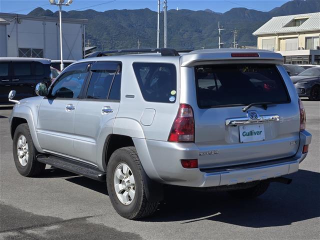 ハイラックスサーフ ＳＳＲ－Ｘ　社外ＳＤナビ（ＣＮ－ＨＥ０２ＷＤ）　Ｂｌｕｅｔｏｏｔｈオーディオ　フルセグテレビ　バックカメラ　ＥＴＣ　イージークローザ　スタッドレスタイヤ積載　エンジンイモビライザ　純正アルミホイール（１６インチ）（38枚目）