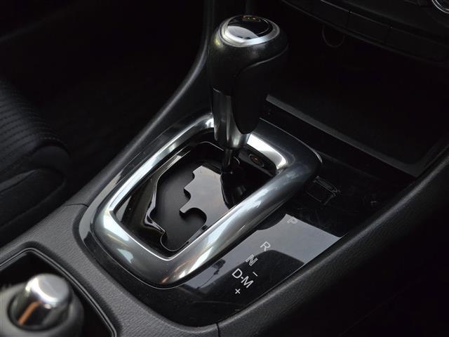 アテンザワゴン ＸＤ　純正ＳＤナビ（ＣＡ９Ｋ３）　レーダークルーズコントロール　ビルトインＥＴＣ　ドライブレコーダー　Ｂｌｕｅｔｏｏｔｈオーディオ　フルセグテレビ　バックカメラ　ＨＩＤヘッドライト　パドルシフト（14枚目）