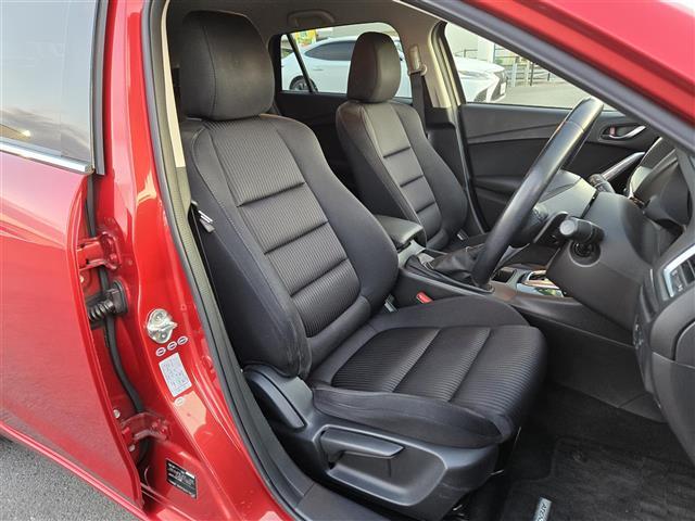 アテンザワゴン ＸＤ　純正ＳＤナビ（ＣＡ９Ｋ３）　レーダークルーズコントロール　ビルトインＥＴＣ　ドライブレコーダー　Ｂｌｕｅｔｏｏｔｈオーディオ　フルセグテレビ　バックカメラ　ＨＩＤヘッドライト　パドルシフト（18枚目）