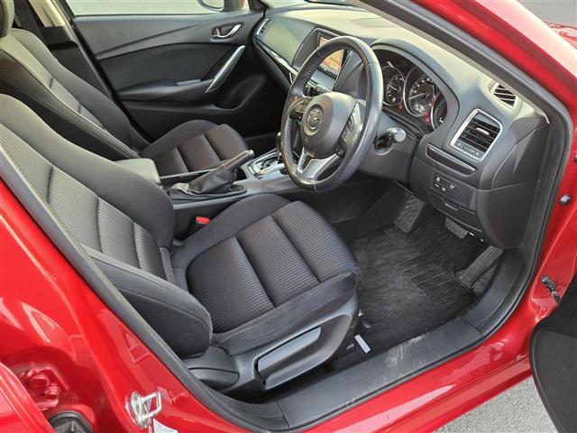 アテンザワゴン ＸＤ　純正ＳＤナビ（ＣＡ９Ｋ３）　レーダークルーズコントロール　ビルトインＥＴＣ　ドライブレコーダー　Ｂｌｕｅｔｏｏｔｈオーディオ　フルセグテレビ　バックカメラ　ＨＩＤヘッドライト　パドルシフト（19枚目）