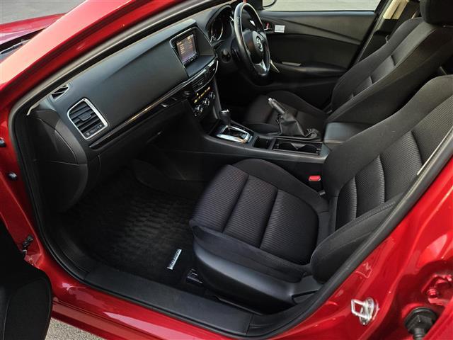 アテンザワゴン ＸＤ　純正ＳＤナビ（ＣＡ９Ｋ３）　レーダークルーズコントロール　ビルトインＥＴＣ　ドライブレコーダー　Ｂｌｕｅｔｏｏｔｈオーディオ　フルセグテレビ　バックカメラ　ＨＩＤヘッドライト　パドルシフト（24枚目）