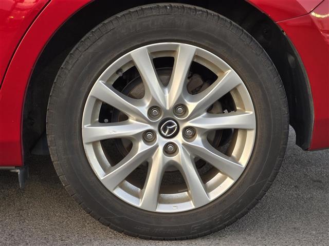 アテンザワゴン ＸＤ　純正ＳＤナビ（ＣＡ９Ｋ３）　レーダークルーズコントロール　ビルトインＥＴＣ　ドライブレコーダー　Ｂｌｕｅｔｏｏｔｈオーディオ　フルセグテレビ　バックカメラ　ＨＩＤヘッドライト　パドルシフト（39枚目）