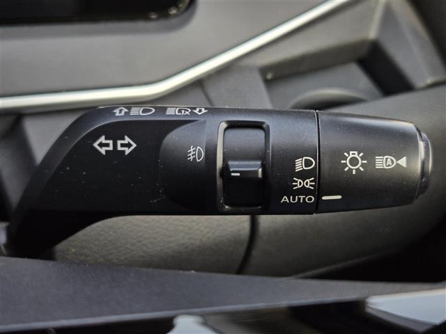 ノート Ｘ　アラウンドビューモニター　プロパイロット　ビルトインＥＴＣ２．０　デジタルインナーミラー　ワイヤレス充電　純正メモリーナビ　Ｂｌｕｅｔｏｏｔｈオーディオ　純正ドライブレコーダー　バックカメラ（7枚目）