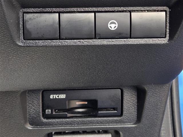 ノート Ｘ　アラウンドビューモニター　プロパイロット　ビルトインＥＴＣ２．０　デジタルインナーミラー　ワイヤレス充電　純正メモリーナビ　Ｂｌｕｅｔｏｏｔｈオーディオ　純正ドライブレコーダー　バックカメラ（9枚目）