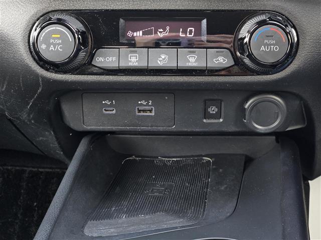 ノート Ｘ　アラウンドビューモニター　プロパイロット　ビルトインＥＴＣ２．０　デジタルインナーミラー　ワイヤレス充電　純正メモリーナビ　Ｂｌｕｅｔｏｏｔｈオーディオ　純正ドライブレコーダー　バックカメラ（15枚目）