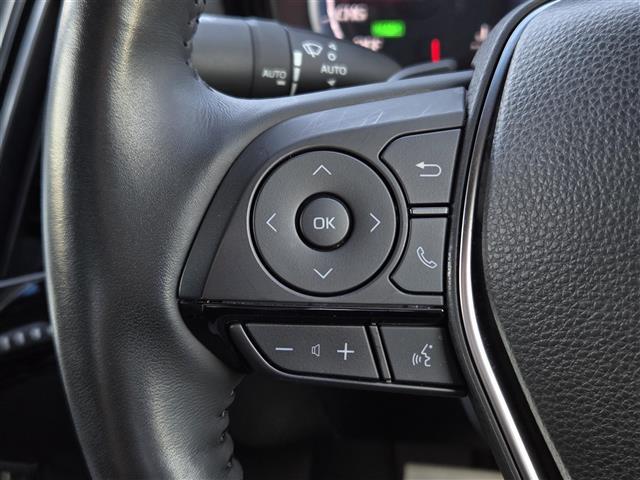 クラウンハイブリッド ＲＳアドバンス　ムーンルーフ　Ｗｅｄｓ製Ｋｒａｎｚｅアルミホイール（２０インチ）　社外ミラー型レーダー　パノラミックビューモニター　トヨタセーフティセンス　Ｄ＋Ｎ席シートヒーター　Ｄ＋Ｎ席ベンチレーション（4枚目）