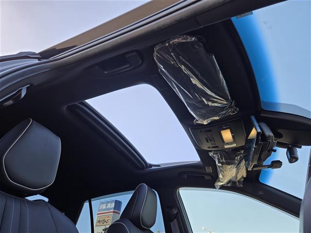 クラウンハイブリッド ＲＳアドバンス　ムーンルーフ　Ｗｅｄｓ製Ｋｒａｎｚｅアルミホイール（２０インチ）　社外ミラー型レーダー　パノラミックビューモニター　トヨタセーフティセンス　Ｄ＋Ｎ席シートヒーター　Ｄ＋Ｎ席ベンチレーション（19枚目）