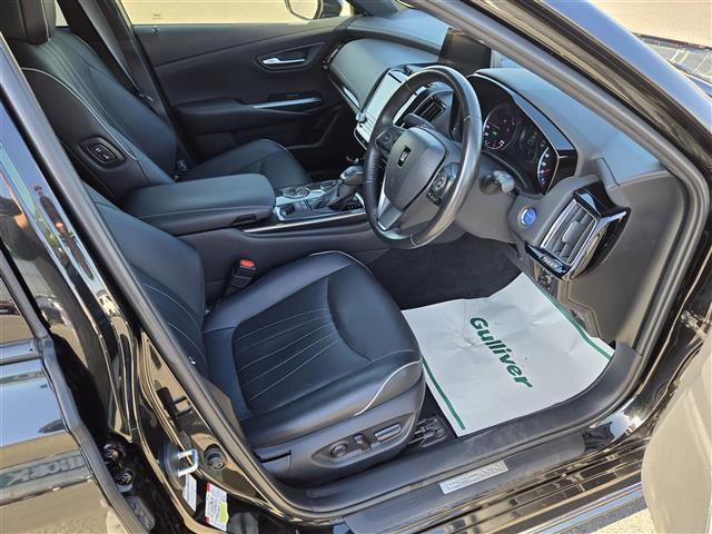 クラウンハイブリッド ＲＳアドバンス　ムーンルーフ　Ｗｅｄｓ製Ｋｒａｎｚｅアルミホイール（２０インチ）　社外ミラー型レーダー　パノラミックビューモニター　トヨタセーフティセンス　Ｄ＋Ｎ席シートヒーター　Ｄ＋Ｎ席ベンチレーション（21枚目）