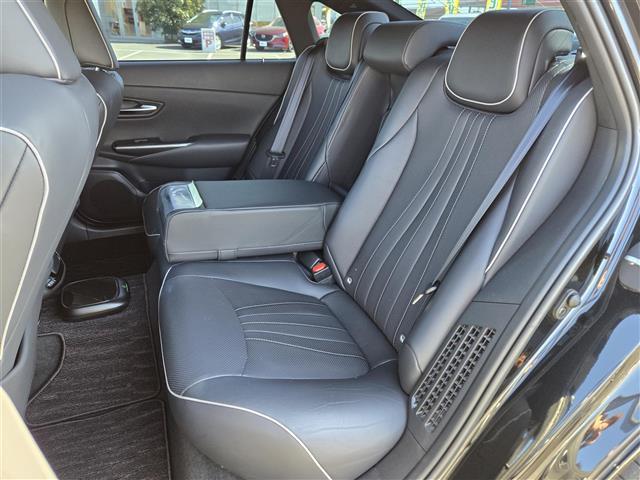 クラウンハイブリッド ＲＳアドバンス　ムーンルーフ　Ｗｅｄｓ製Ｋｒａｎｚｅアルミホイール（２０インチ）　社外ミラー型レーダー　パノラミックビューモニター　トヨタセーフティセンス　Ｄ＋Ｎ席シートヒーター　Ｄ＋Ｎ席ベンチレーション（24枚目）