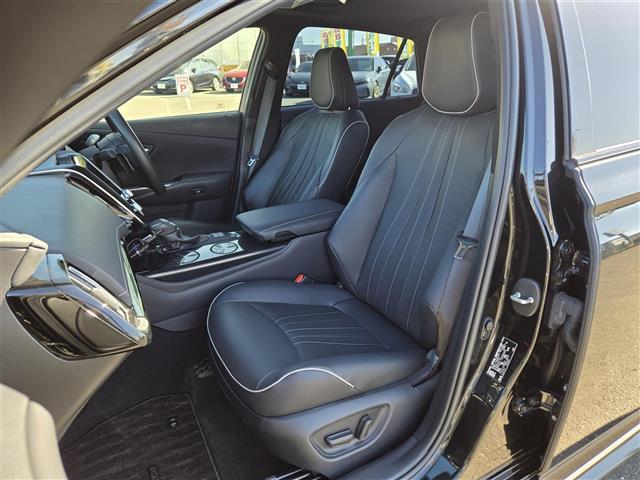 クラウンハイブリッド ＲＳアドバンス　ムーンルーフ　Ｗｅｄｓ製Ｋｒａｎｚｅアルミホイール（２０インチ）　社外ミラー型レーダー　パノラミックビューモニター　トヨタセーフティセンス　Ｄ＋Ｎ席シートヒーター　Ｄ＋Ｎ席ベンチレーション（25枚目）