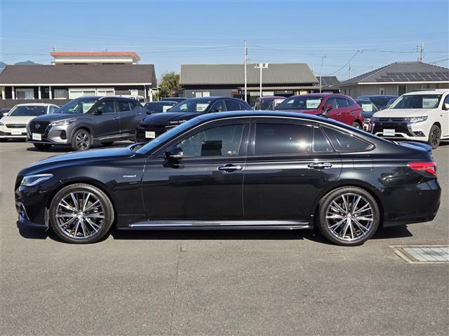 クラウンハイブリッド ＲＳアドバンス　ムーンルーフ　Ｗｅｄｓ製Ｋｒａｎｚｅアルミホイール（２０インチ）　社外ミラー型レーダー　パノラミックビューモニター　トヨタセーフティセンス　Ｄ＋Ｎ席シートヒーター　Ｄ＋Ｎ席ベンチレーション（36枚目）