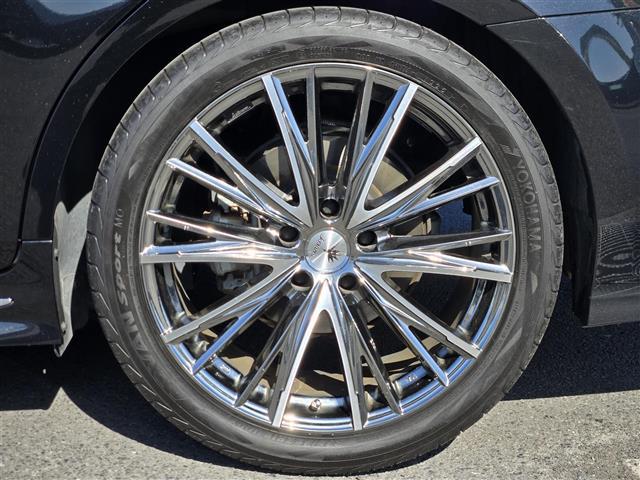 クラウンハイブリッド ＲＳアドバンス　ムーンルーフ　Ｗｅｄｓ製Ｋｒａｎｚｅアルミホイール（２０インチ）　社外ミラー型レーダー　パノラミックビューモニター　トヨタセーフティセンス　Ｄ＋Ｎ席シートヒーター　Ｄ＋Ｎ席ベンチレーション（39枚目）